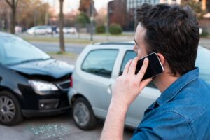 Mehr über den Artikel erfahren Firmenwagen: Unfall auf einer privaten Fahrt