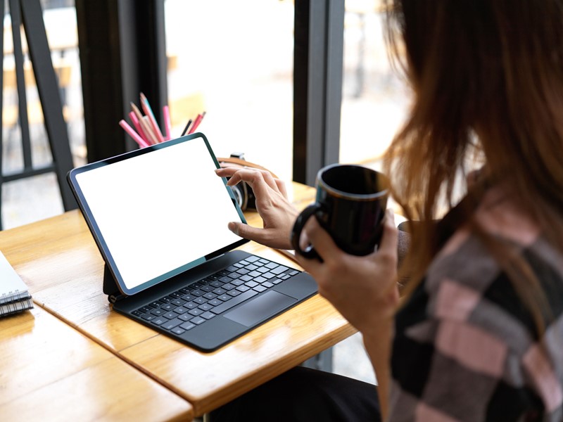 Mehr über den Artikel erfahren Häusliches Arbeitszimmer, Homeoffice
