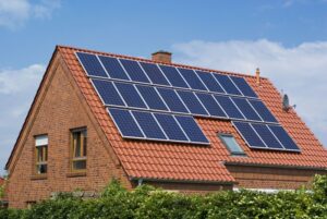 Mehr über den Artikel erfahren Neu: Keine Meldepflicht für kleine Photovoltaikanlagen