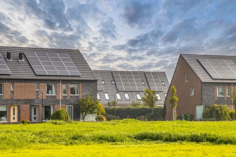 Mehr über den Artikel erfahren Steuerfreie Photovoltaikanlagen: Höchstgrenzen
