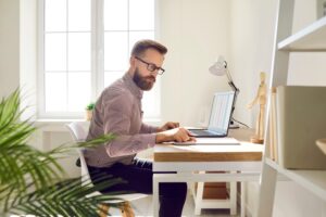 Mehr über den Artikel erfahren Neues zum häuslichen Arbeitszimmer