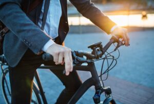 Mehr über den Artikel erfahren Überlassung von E-Bikes an Arbeitnehmer