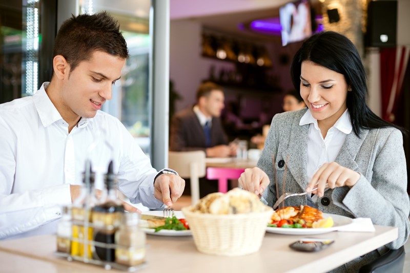 Mehr über den Artikel erfahren Restaurantschecks als Sachbezug