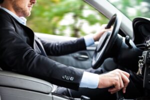 Mehr über den Artikel erfahren Gestaltung: Überlassung Firmenwagen an GmbH-Gesellschafter