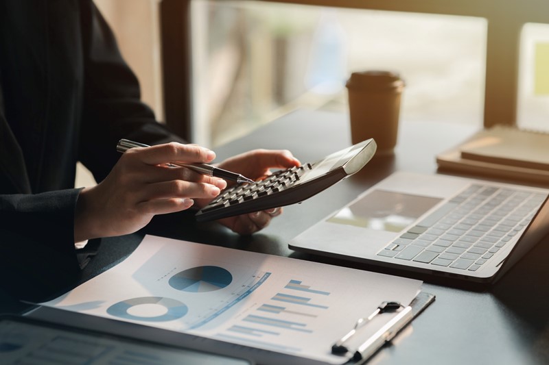 Sie betrachten gerade Einnahmen-Überschuss-Rechnung: Ausgaben beim Jahreswechsel