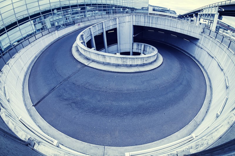 Sie betrachten gerade Steuerliche Behandlung von Parkplatz-Überlassung an Arbeitnehmer