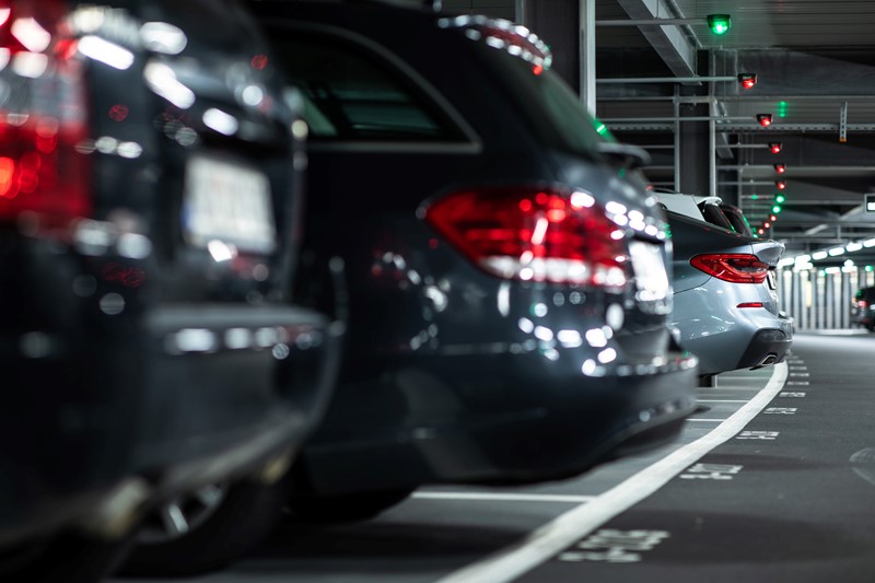 Sie betrachten gerade Stellplatzkosten: Keine Minderung des geldwerten Vorteils